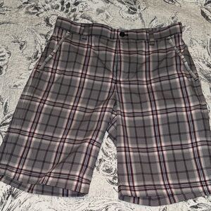 NWOT IZOD Men's Plaid Golf Shorts